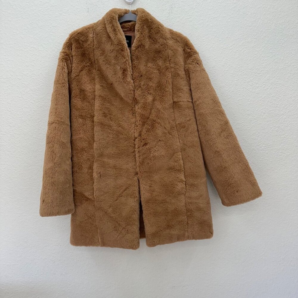 Express Faux Fur Super Soft Fuzzy Coat Jacket w Pockets Womens size Small